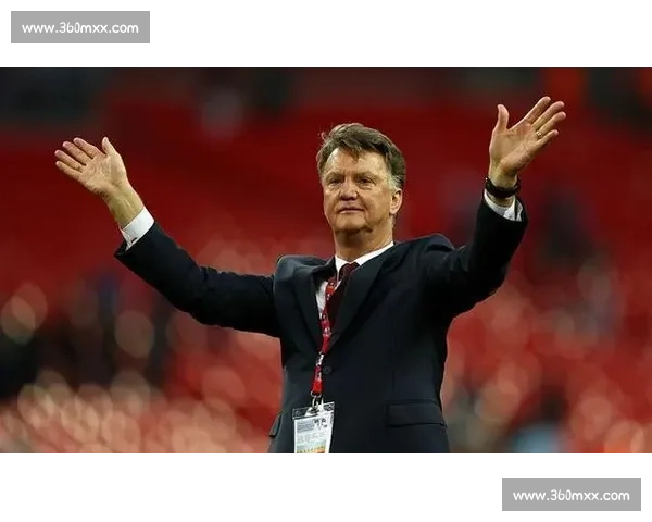 战术大师！如何用最小的红黄牌代价赢下世界杯