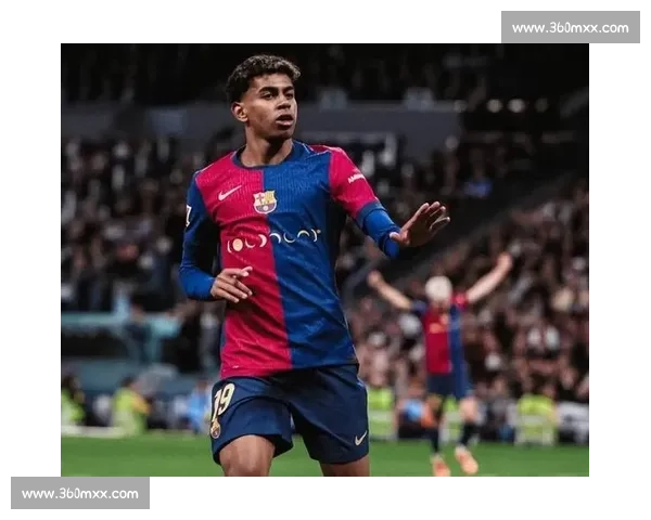 新星闪耀！世界杯新人门将横空出世，能否撼动巨星地位