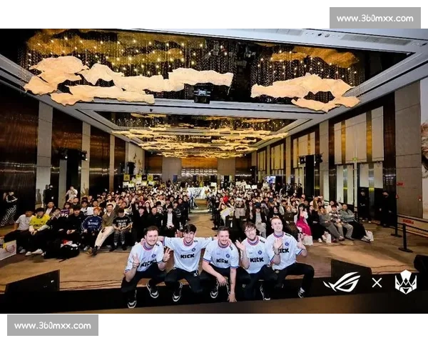 粉丝狂欢！电竞国际颁奖典礼现场气氛燃爆，尖叫声持续不断！