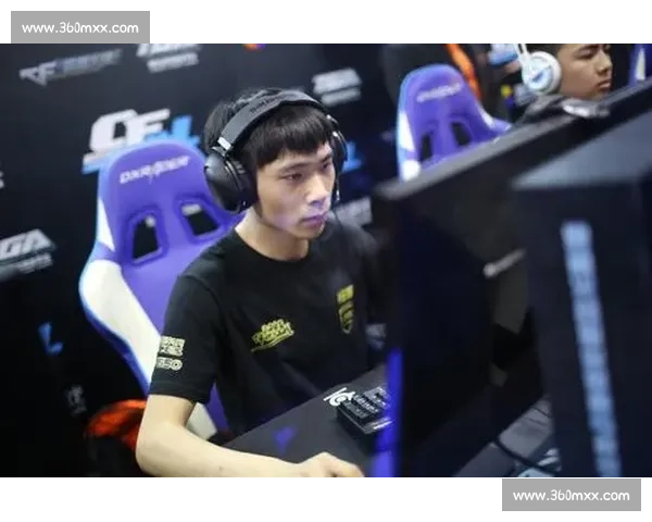 cf职业选手励志故事，从草根到巅峰，汗水铸就辉煌！