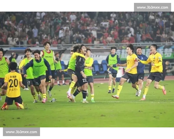 铁血防线！苏超最佳阵容的后场组合令人窒息