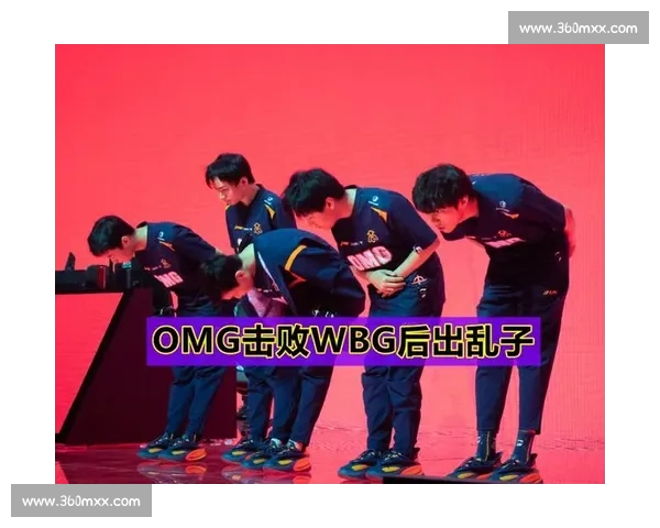 OMG！职业选手赛场边竟然偷偷做这个！